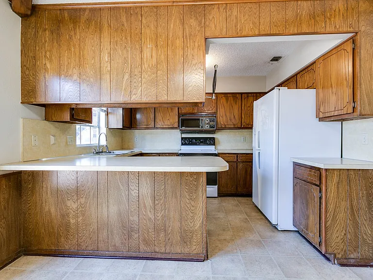3846 Deerfield Rd — Photo 9
