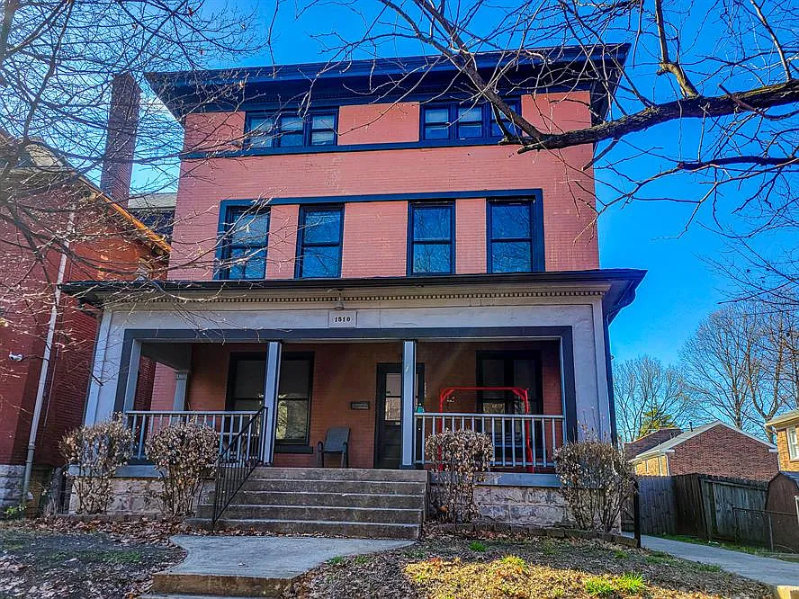 1 bed, 810 sqft, $799 — Photo 1