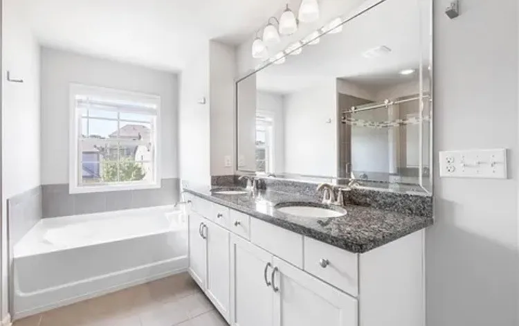 4368 Mantova Dr — Photo 19