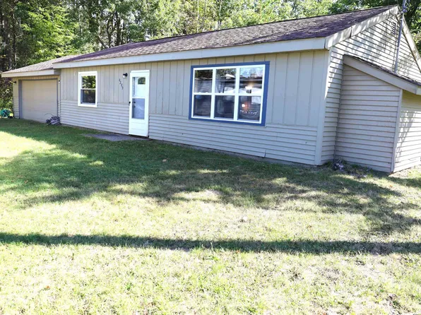 4289 Chappel Dr, Gladwin, MI 48624