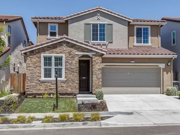4775 N Spago Dr, Dublin, CA 94568