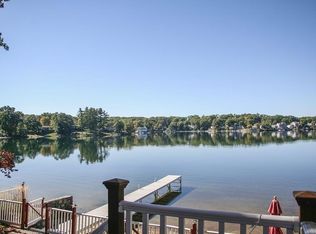 12 Lakeshore Dr, Hudson, MA 01749