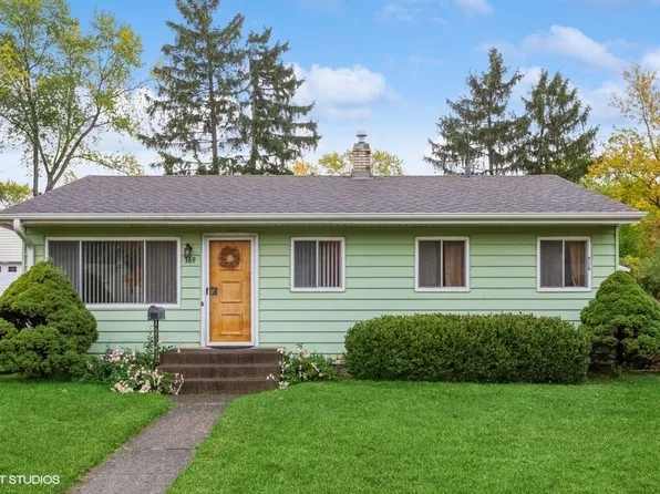 369 Margaret Ter, Cary, IL 60013