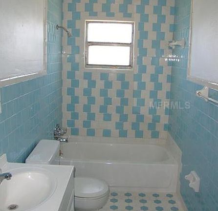 3rd image of 315 Piney Ave