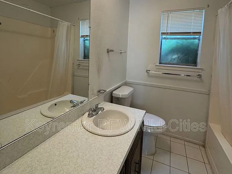 338 Beatty Dr — Photo 10