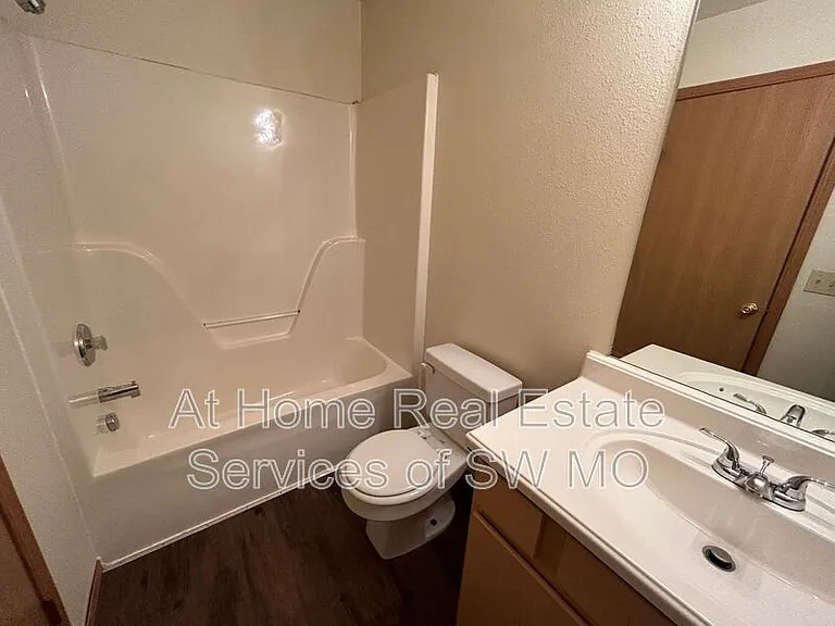 1408 W Frosty Dr #3 — Photo 6