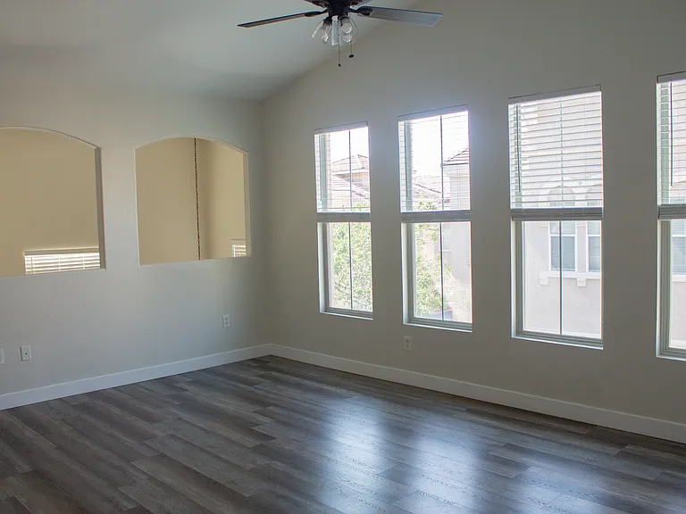 10550 W Alexander Rd #2050 — Photo 5