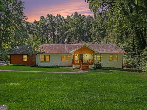 2800 Duke Of Gloucester, East Point, GA 30344