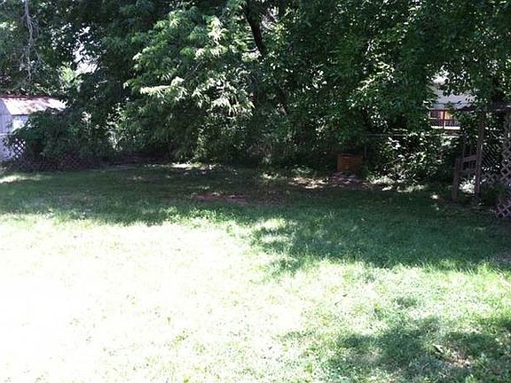 Fenced Yard