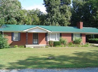 605 W 5th Ave, Central City, KY 42330