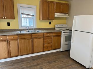 255 Union St APT 3, Bangor, ME 04401