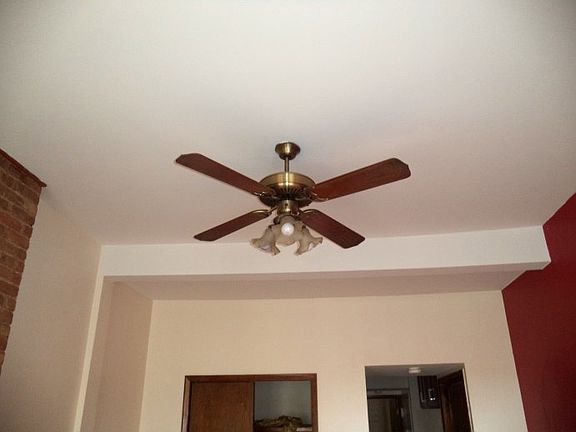 4th image of 518 E 81st St APT 12A