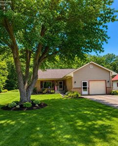 4656 E Karlite Dr, Port Clinton, OH, 43452