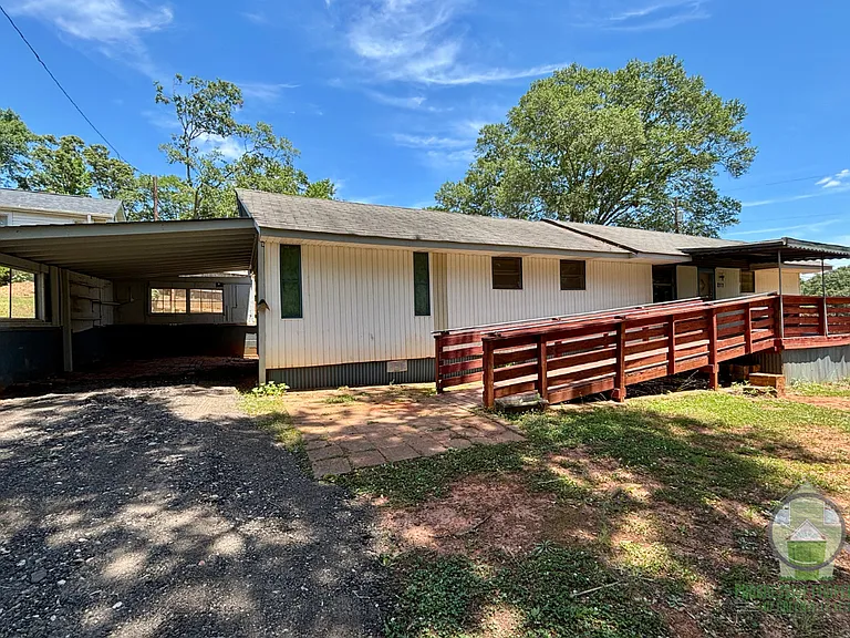 217 Robin Hood Rd — Photo 1