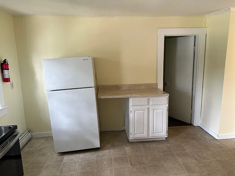 11 Chesterfield Rd #B — Photo 3