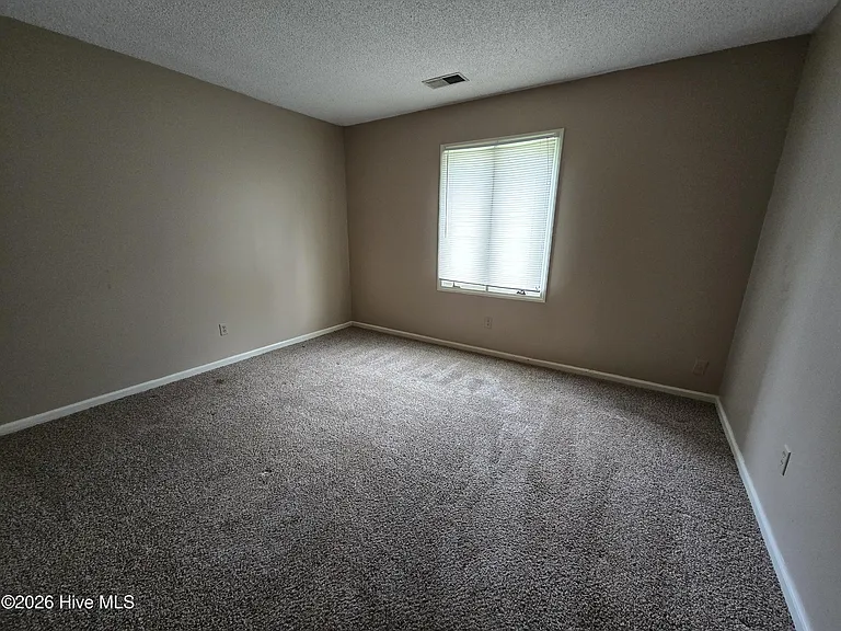 1910 White Hollow Dr — Photo 7