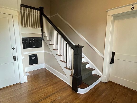 3rd image of 1118 Poplar Ave APT 8