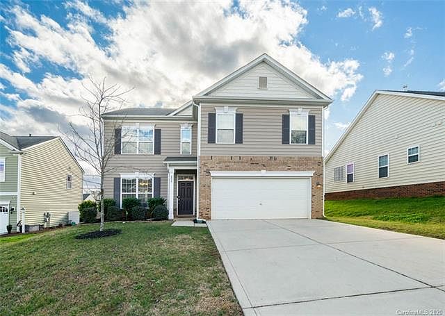 1st image of 208 Margaret Hoffman Dr