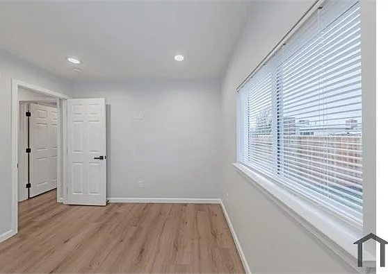 2 bed, 690 sqft, $3,000 — Photo 4