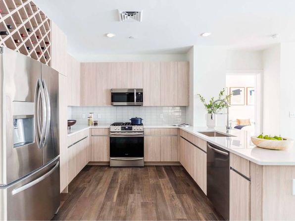 1 Franklin Ave #6000229