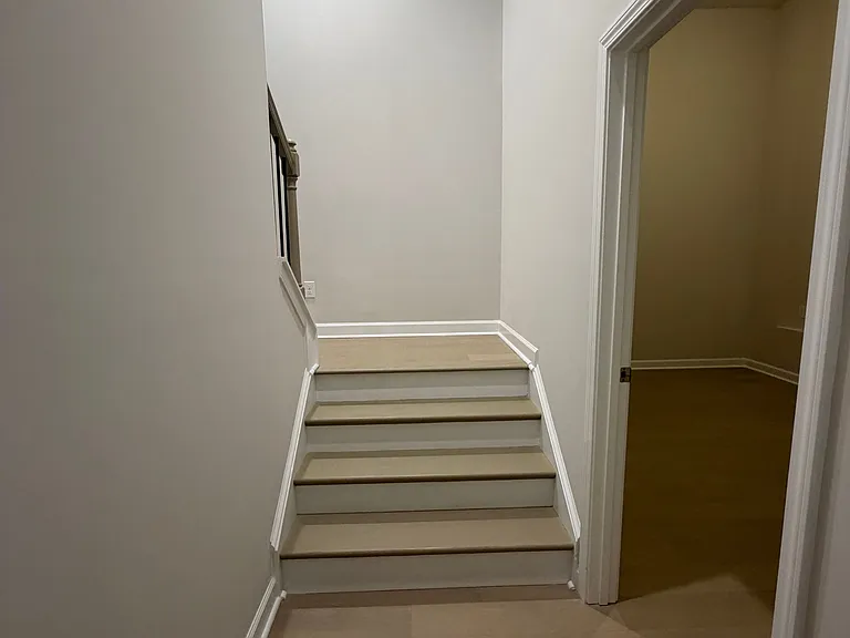 1973 Hollywood Rd NW #15 — Photo 4