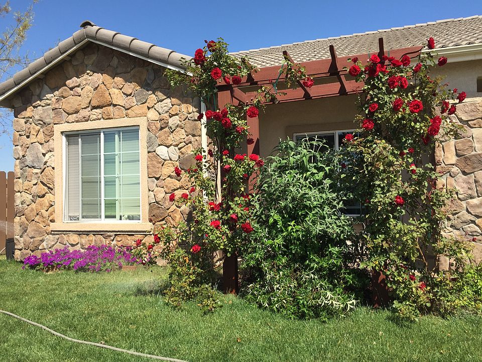 1st image of 3011 Kerry Cir