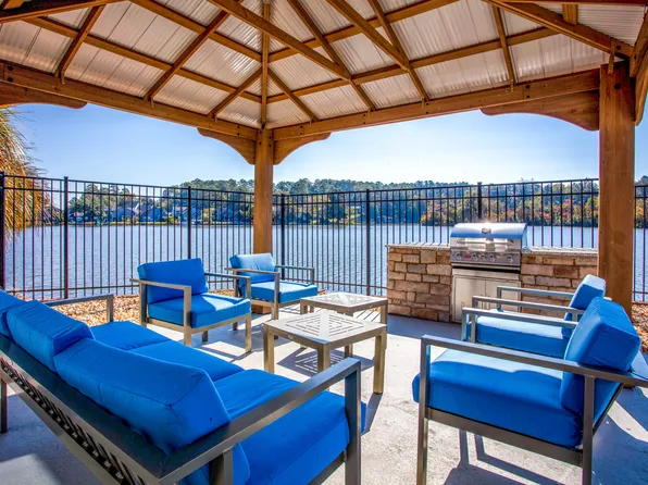 Castaways at Hidden Harbor Apartment Homes