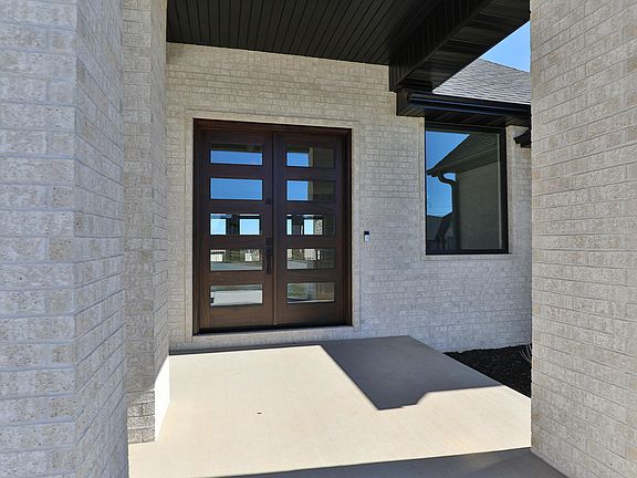 3rd image of 2044 N Unbridled Court