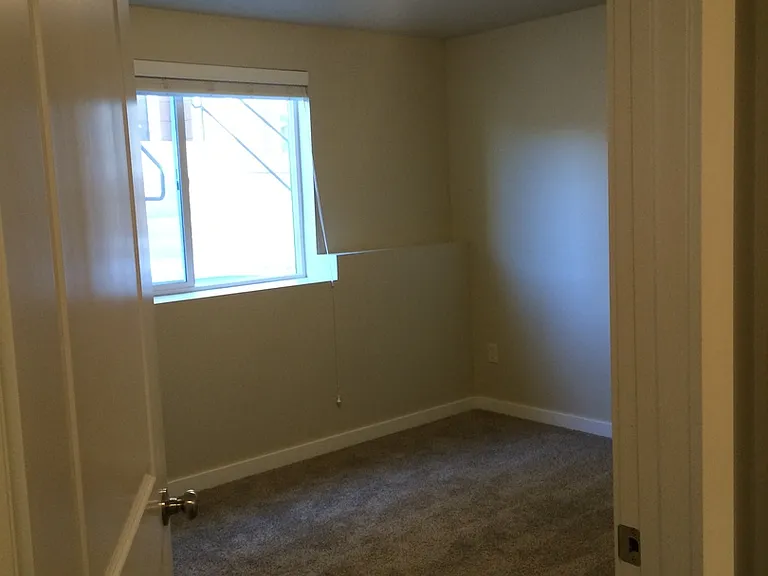 2224 Baxter Springs — Photo 9