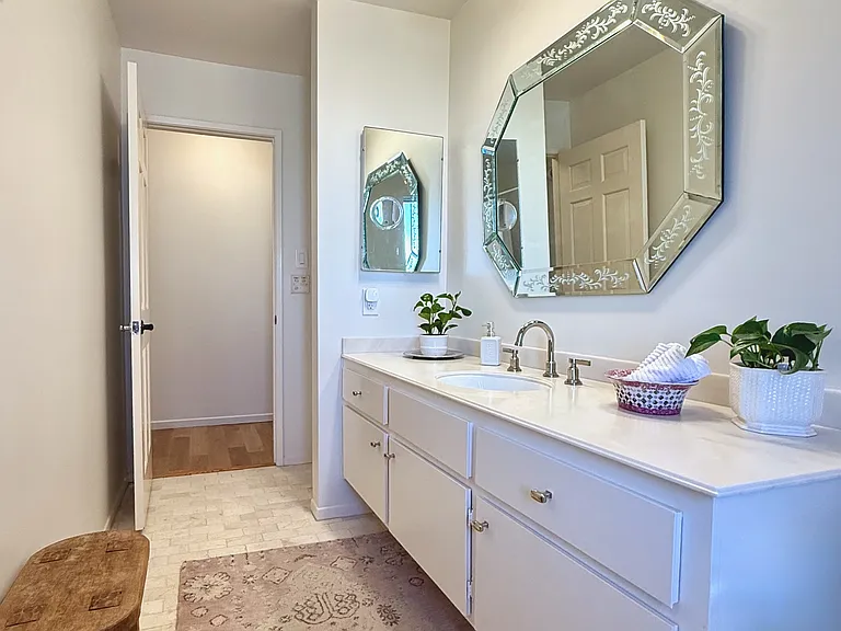 446 Stanford Dr — Photo 31