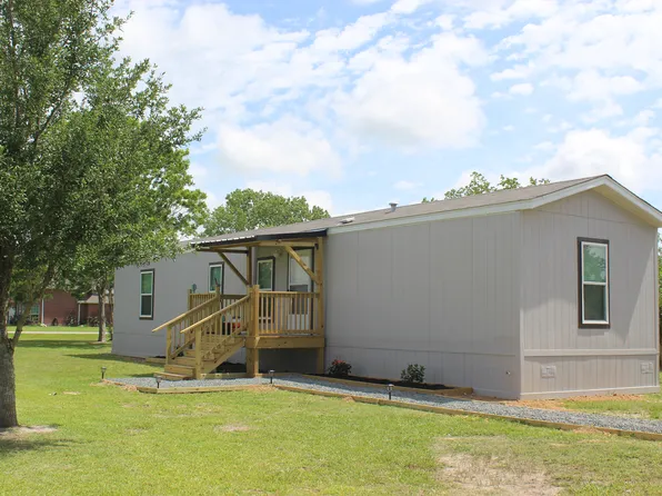 4705 Avenue R, Santa Fe, TX 77510