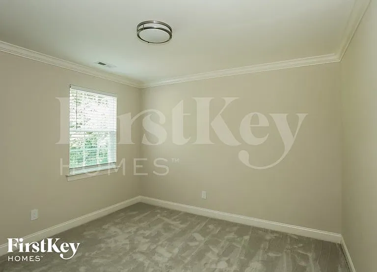 1242 Pless St NW — Photo 10