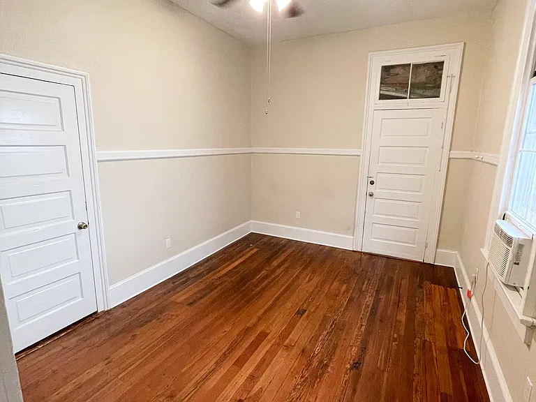 2422 Jena St #2422 — Photo 11