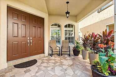 Home For Sale In Canyon Isles