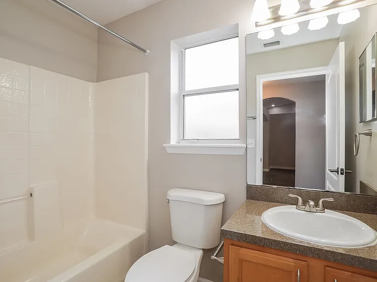 1299 Summit Oaks Dr E — Photo 14