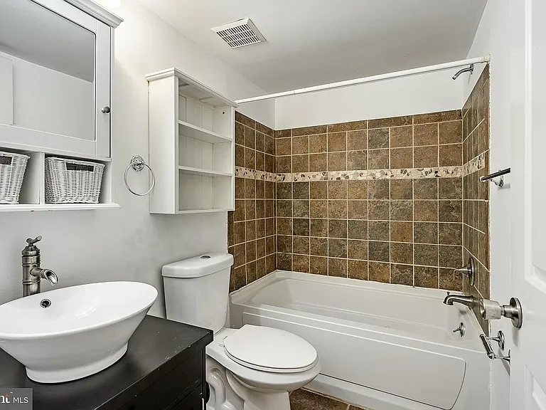 62 Le Forge Ct — Photo 9