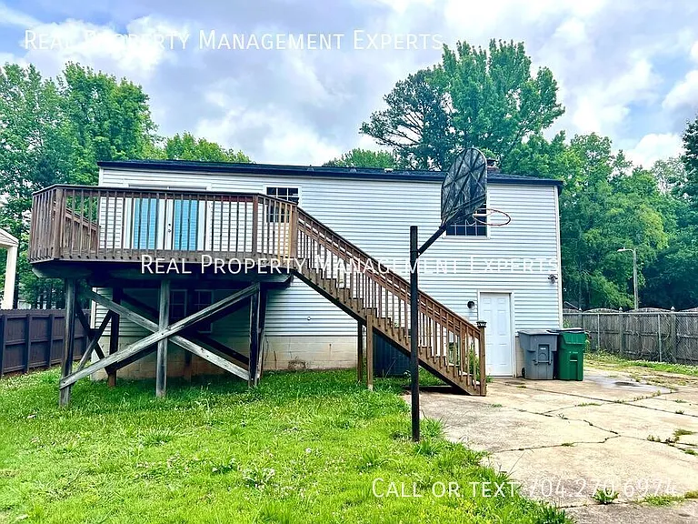5120 Speyside Ct — Photo 15