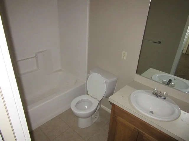 4526 Cole Dr — Photo 8