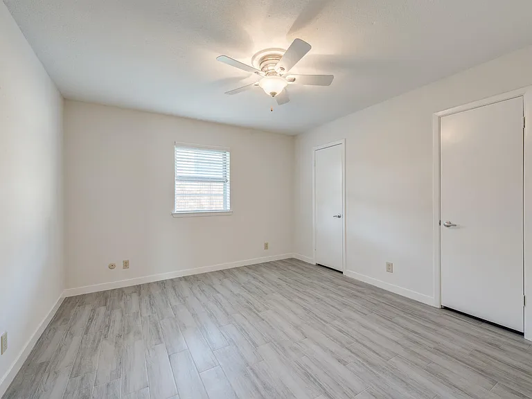 600 Field St — Photo 16