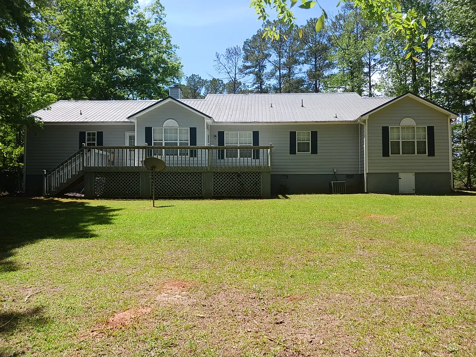 169 Greenwood Rd