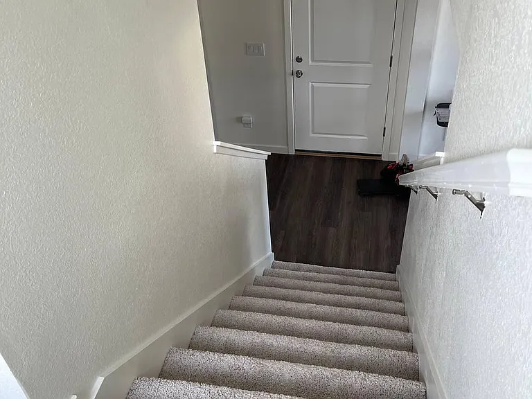 6045 Holstein Dr — Photo 16