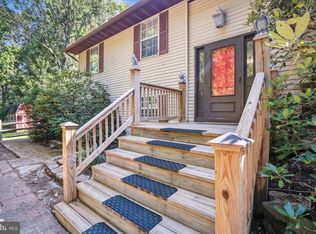 2126 Carrollton Rd, Westminster, MD 21157