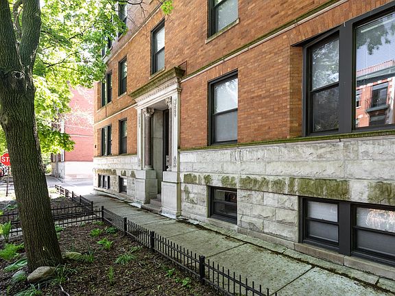2nd image of 605 W Arlington Pl #G