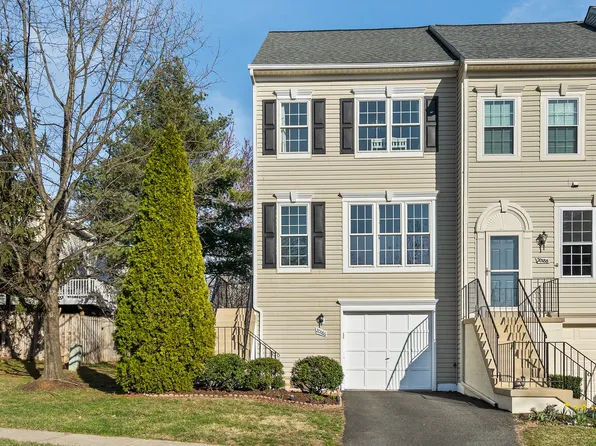 20186 Bar Harbor Ter, Ashburn, VA 20147