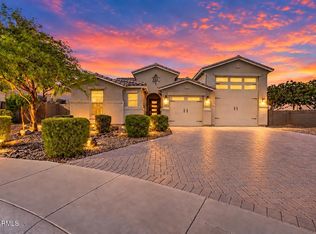 18352 W KENDALL Street, Goodyear, AZ 85338