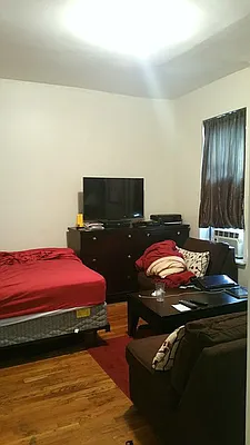 Rented by Charles Coutinho LLC | media 37