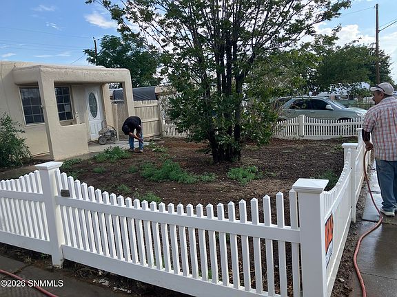 2nd image of 1902 Bellamah Dr