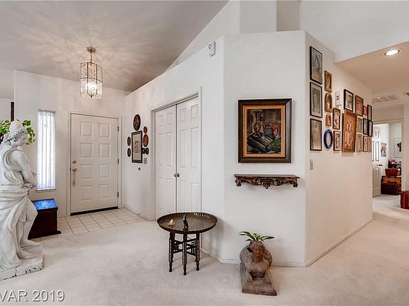 3rd image of 5121 Costabella Ln