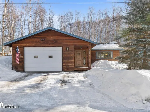 21643 Bear View Pl, Chugiak, AK 99567