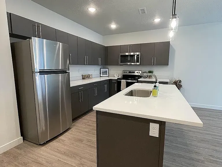 Canyon Vista — Photo 12